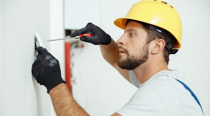 Találj villanyszerelőt percek alatt Győrben! villanyszerelő